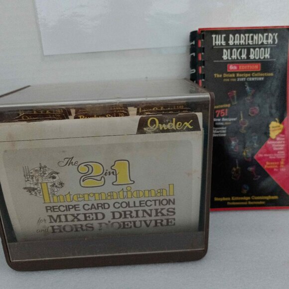 Recipe Card Collection for Mixed Drinks & Hors D'oeuvre - Picture 1 of 12